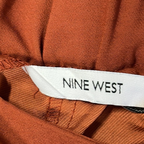 🔅Nine West Dressy Shorts size Large - Picture 2 of 5